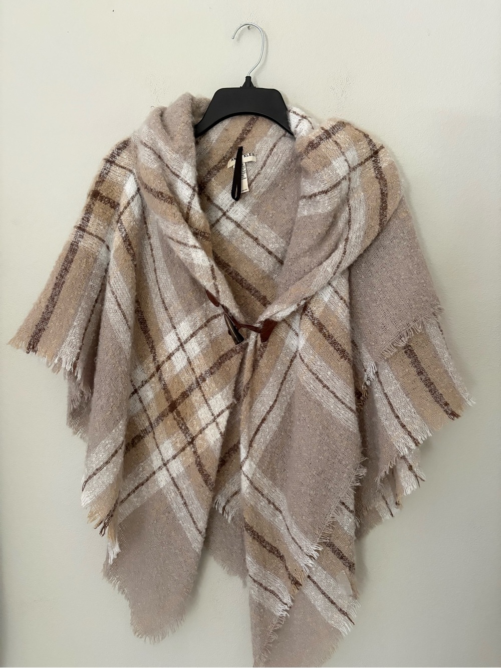 Anne Klein Plaid Fringed Poncho Wrap Cozy Neutral Toggle Cape One Size Fall Cozy